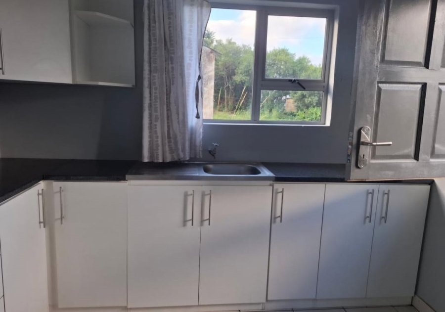 2 Bedroom Property for Sale in Mdantsane Nu 1 Eastern Cape